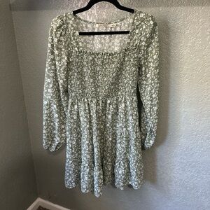 Green floral long sleeve dress